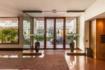 TRILOCALE FINEMENTE RISTRUTTURATO CON TERRAZZO E BOX